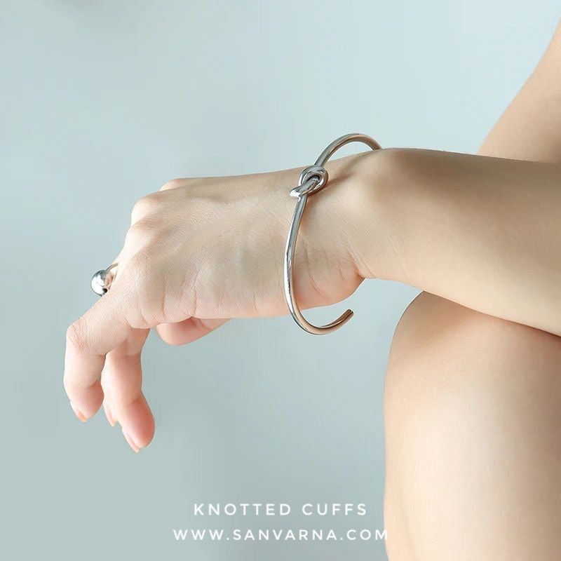 Knotted Cuffs